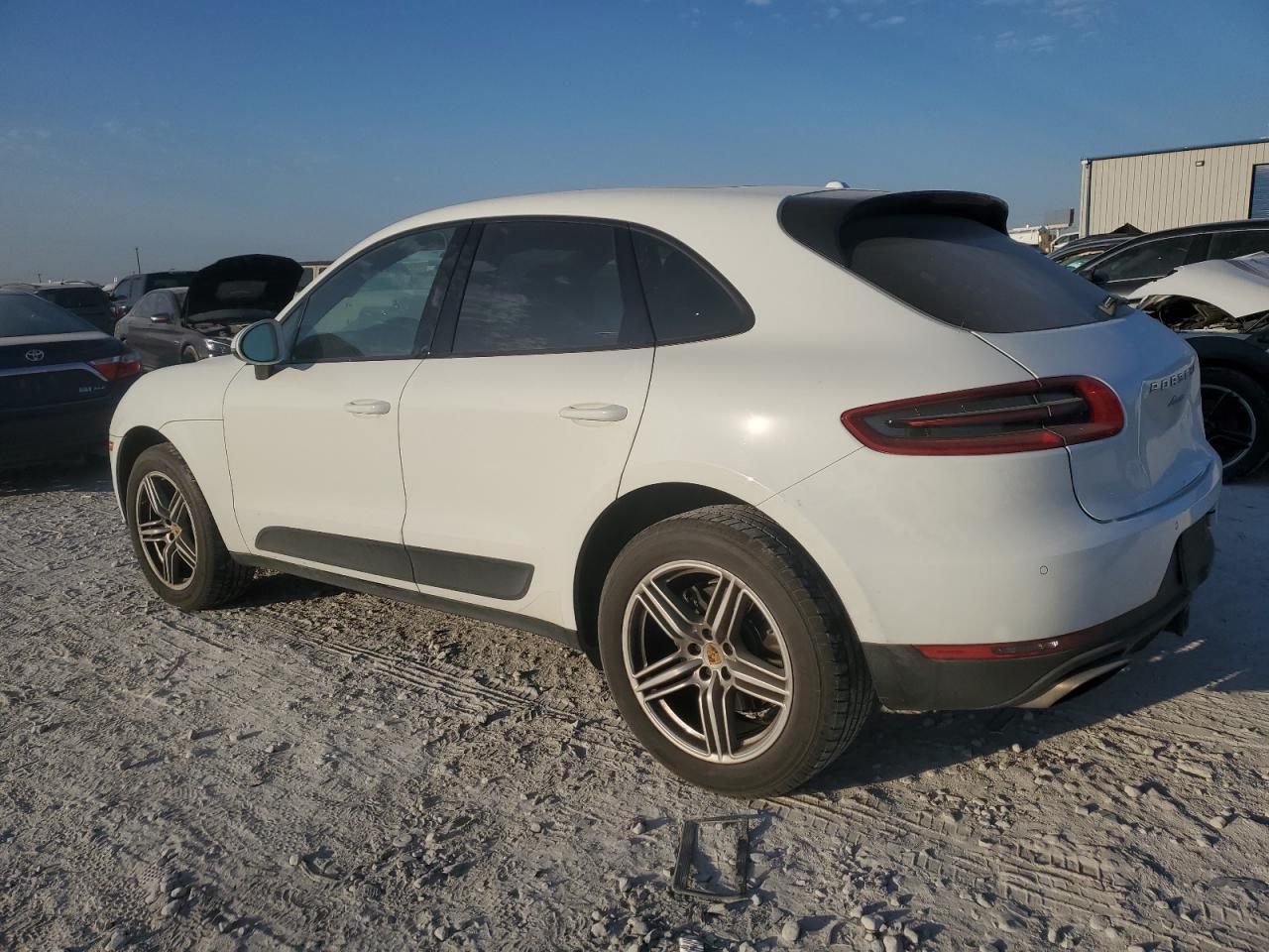 2017 Porsche Macan VIN: WP1AA2A5XHLB00056 Lot: 75517684