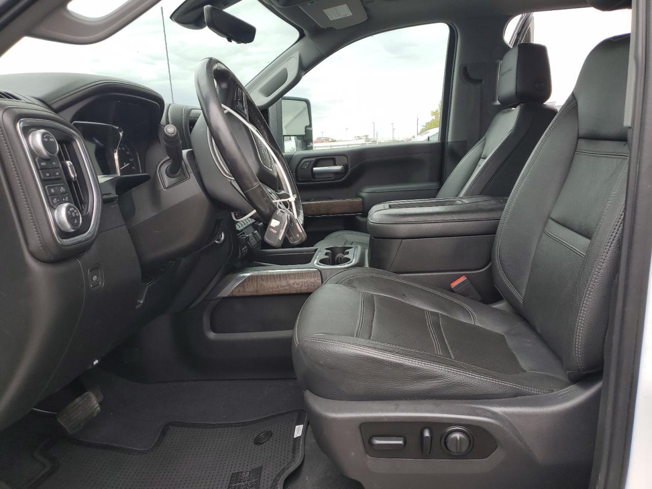 2021 GMC Sierra - Image 7