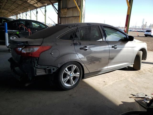 Sedans FORD FOCUS 2013 Gray