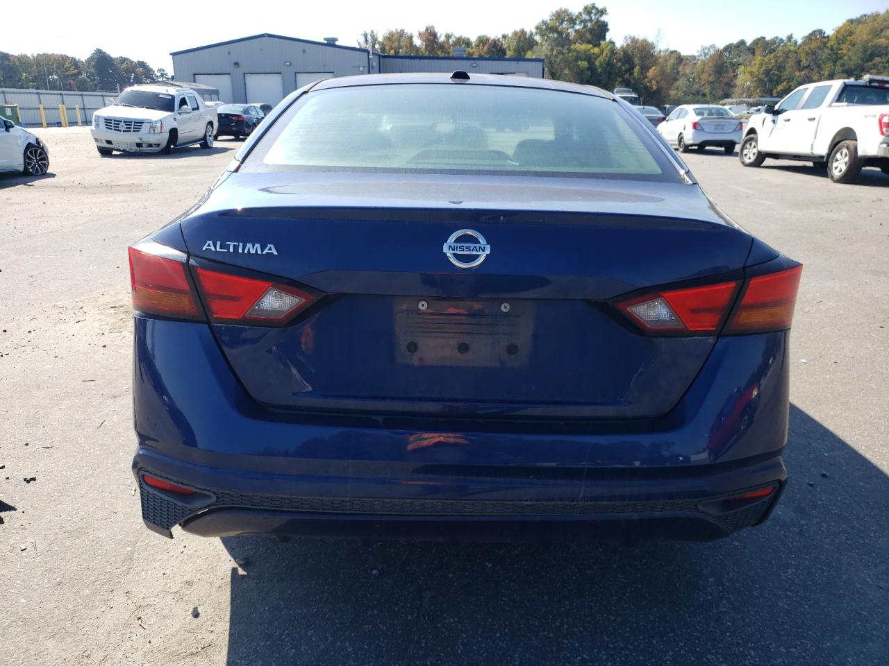 2019 Nissan Altima - Image 6