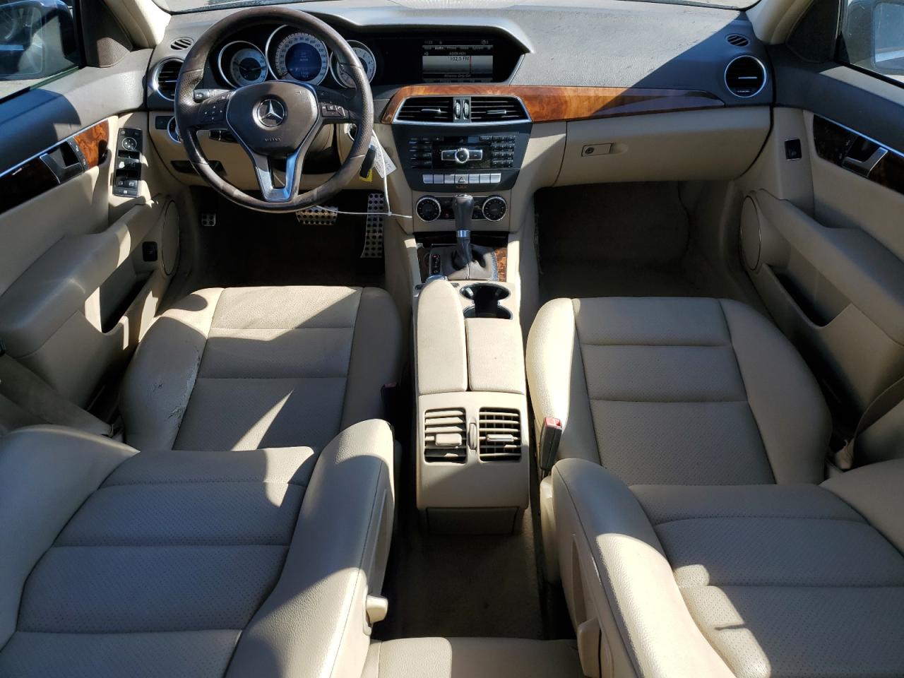 2013 Mercedes-Benz C 250 VIN: WDDGF4HB8DR278582 Lot: 76100294