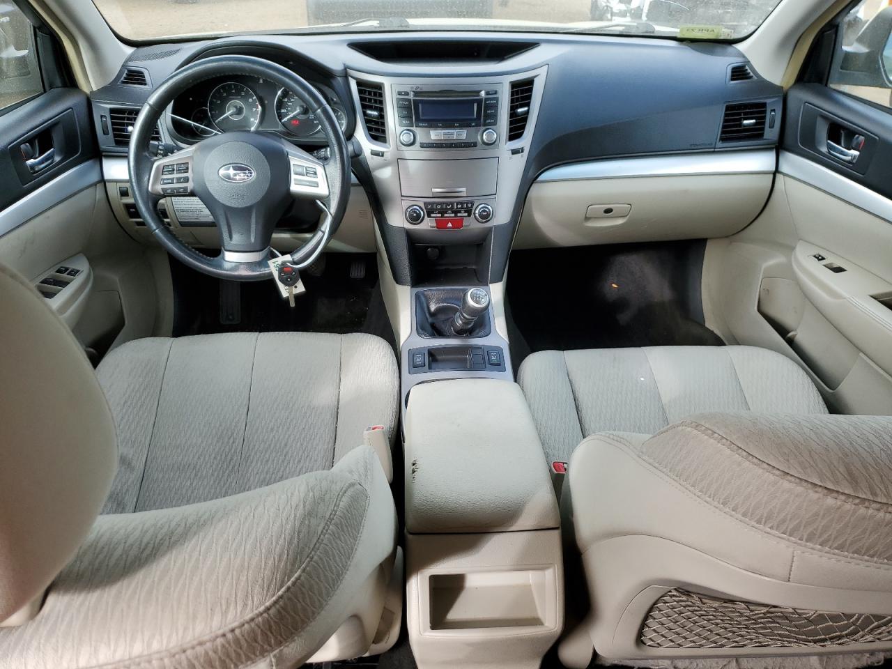 2012 Subaru Outback - Image 8