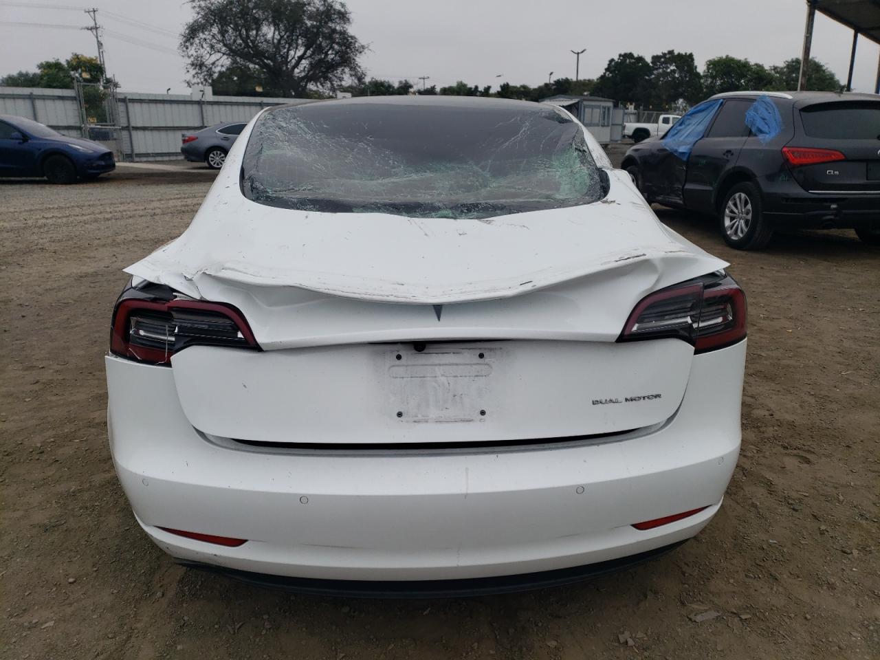 5YJ3E1EB1JF074903 2018 Tesla Model 3