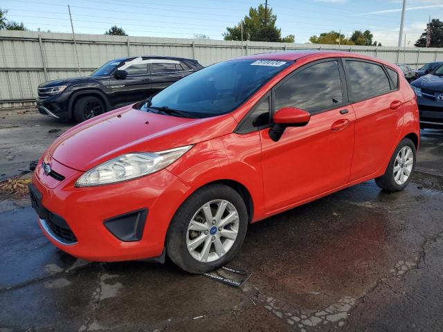  FORD FIESTA 2012 Красный