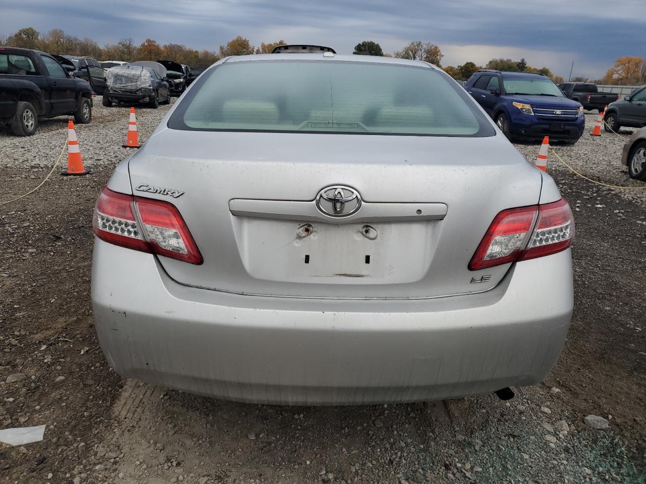 4T1BF3EK0BU662056 2011 Toyota Camry Base