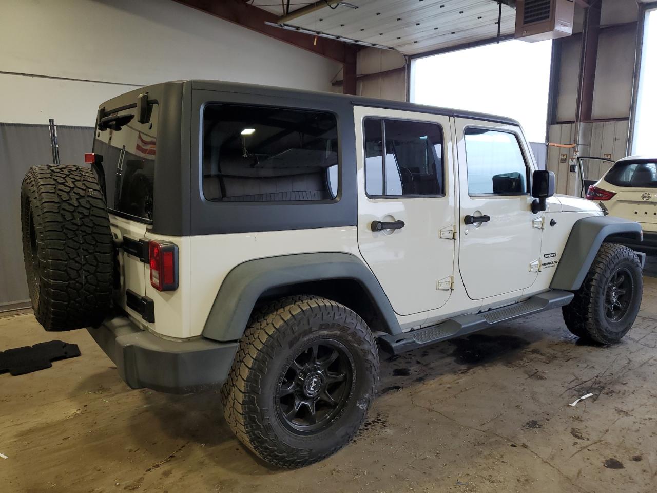 2013 Jeep Wrangler - Image 3