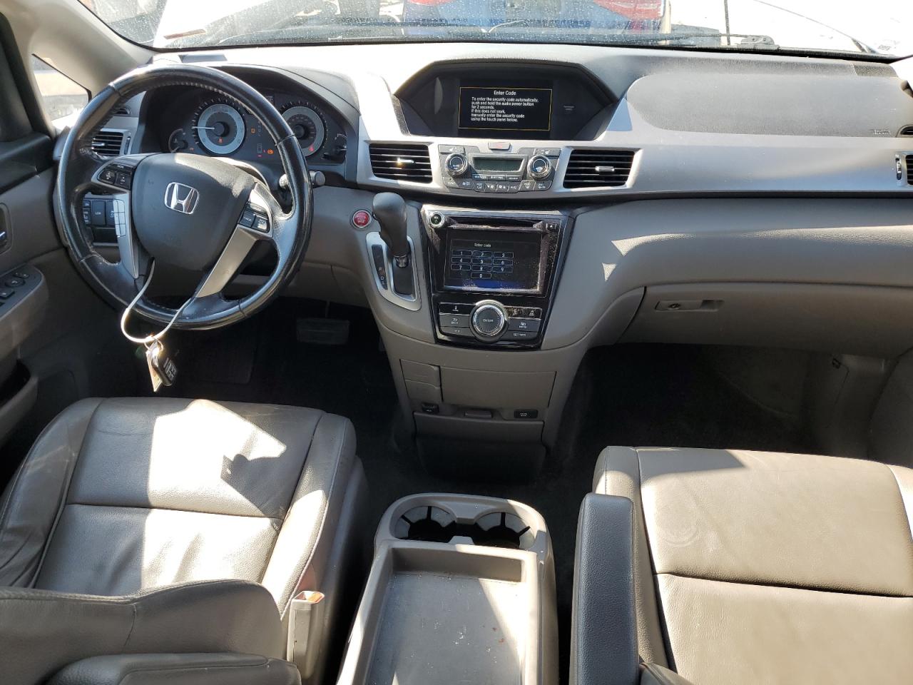 2016 Honda Odyssey - Image 8