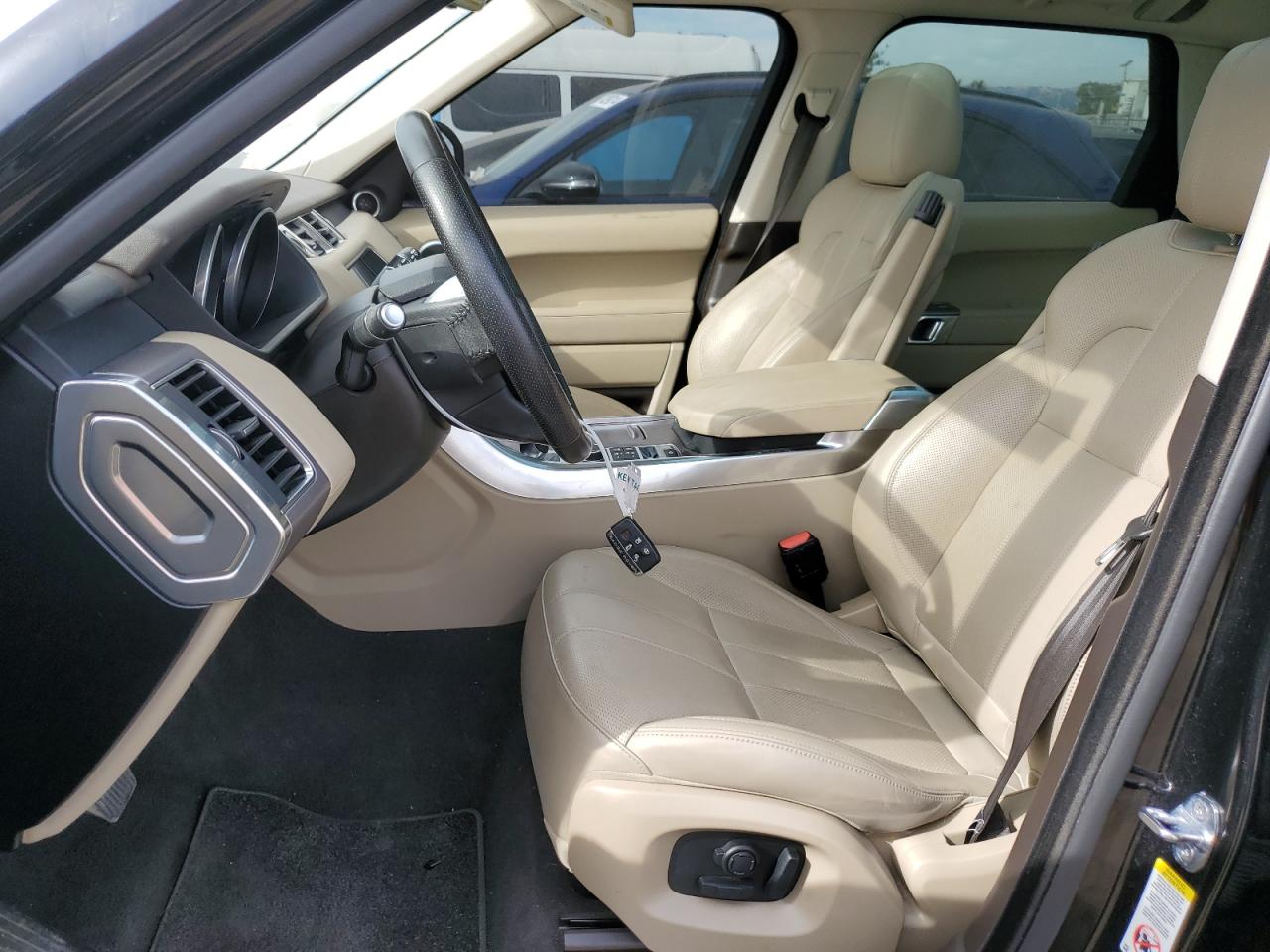 2017 Land Rover Range Rover - Image 7