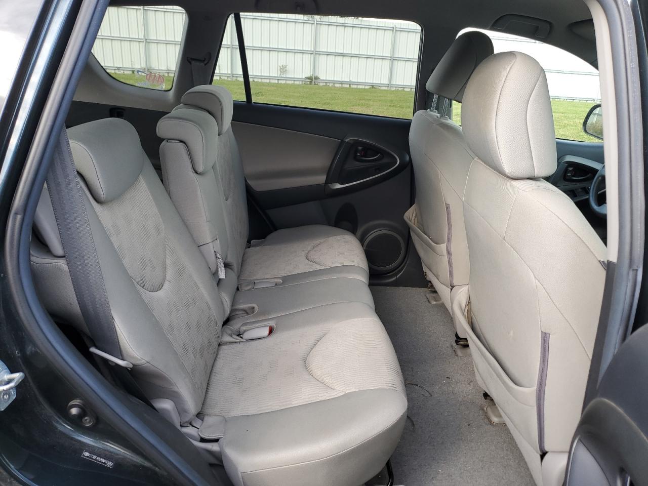 2011 Toyota RAV 4 - Image 10
