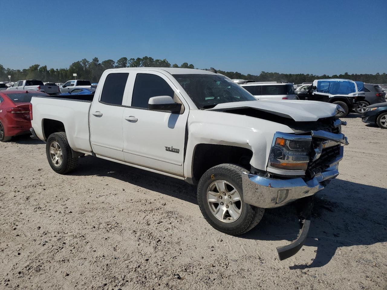 2017 Chevrolet Silverado C1500 Lt VIN: 1GCRCREC4HZ264822 Lot: 74037044