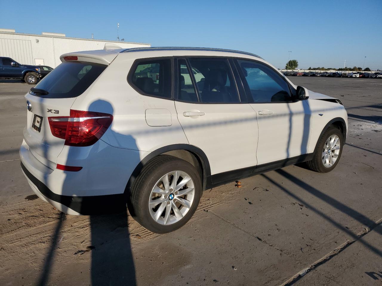 VIN 5UXWX9C58G0D73073 2016 BMW X3 no.3