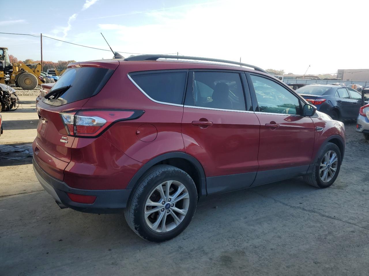 1FMCU9HD8JUC72654 2018 Ford Escape Sel