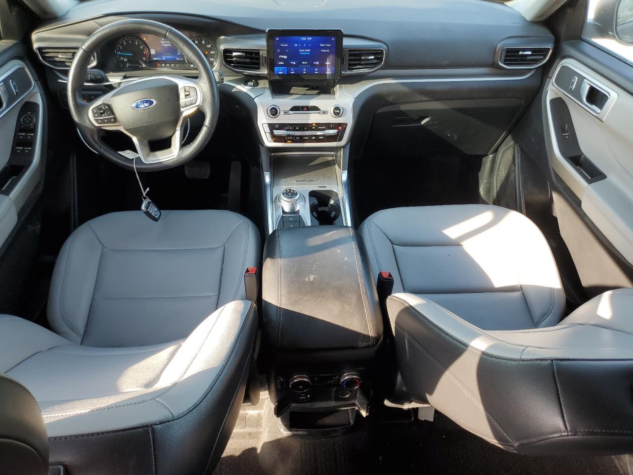 2021 Ford Explorer - Image 8