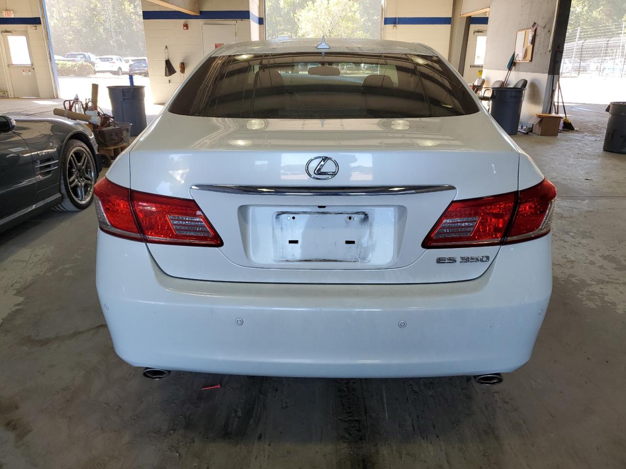 2011 Lexus Es 350 VIN: JTHBK1EG5B2469914 Lot: 74889334