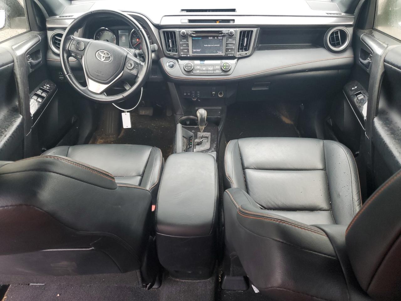 2016 Toyota RAV 4 - Image 8
