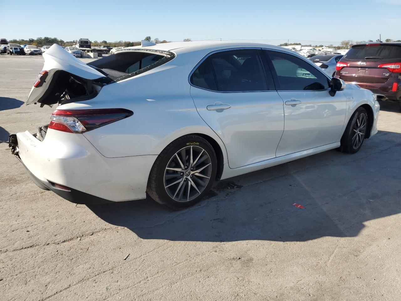 2021 Toyota Camry - Image 3