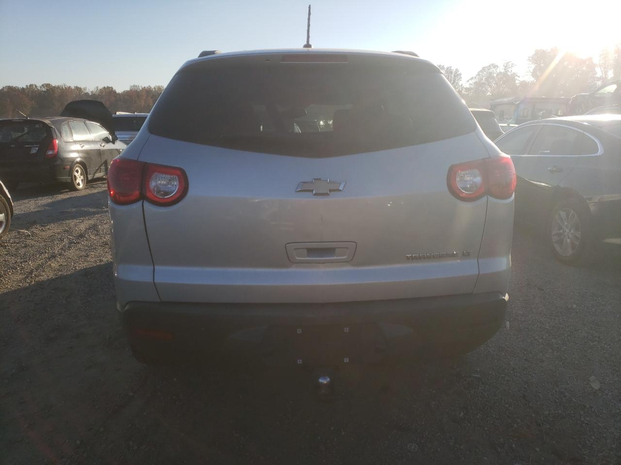 2011 Chevrolet Traverse - Image 6
