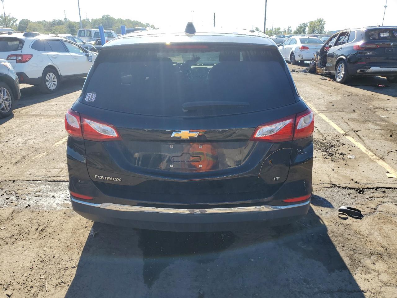 2GNAXJEV2J6251399 2018 Chevrolet Equinox Lt