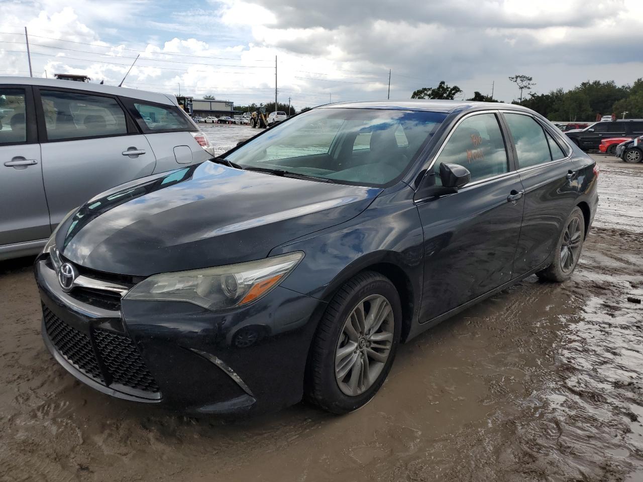 4T1BF1FK1GU540512 2016 TOYOTA CAMRY - Image 1