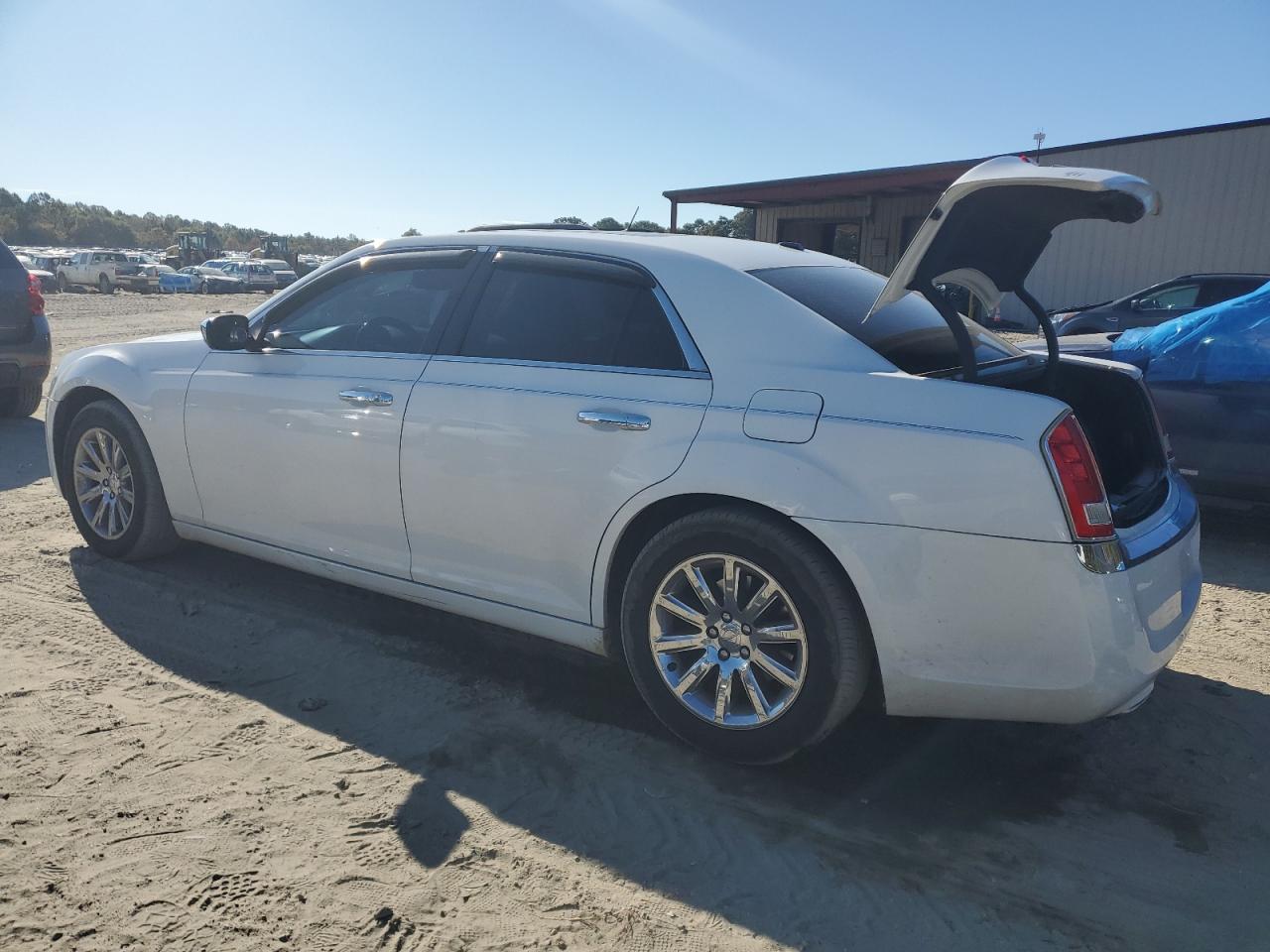 2011 Chrysler 300 - Image 2