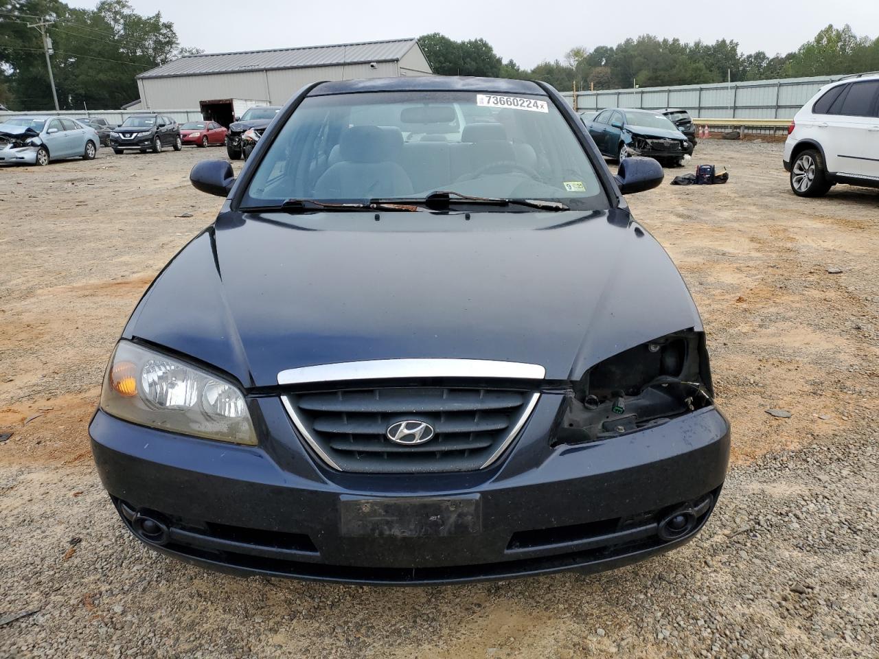 2005 Hyundai Elantra - Image 5