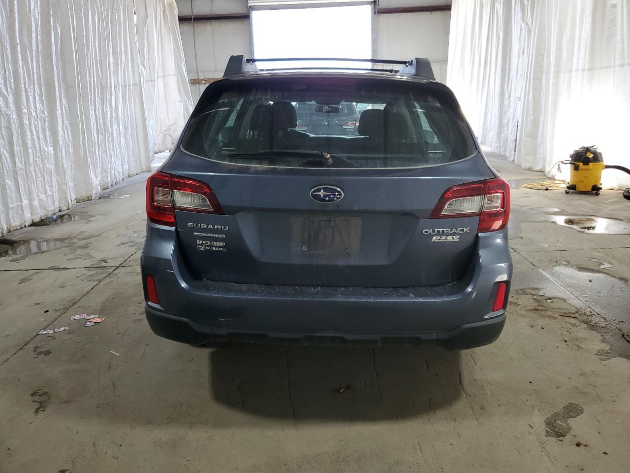 4S4BSAACXH3413275 2017 Subaru Outback 2.5I