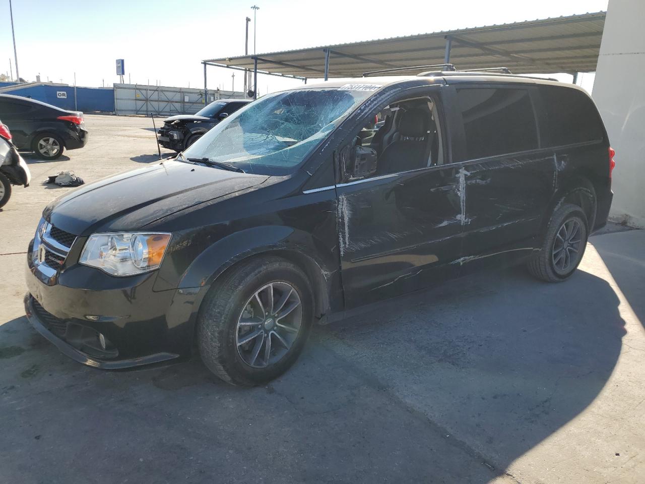 VIN 2C4RDGCGXHR847767 2017 DODGE CARAVAN no.1