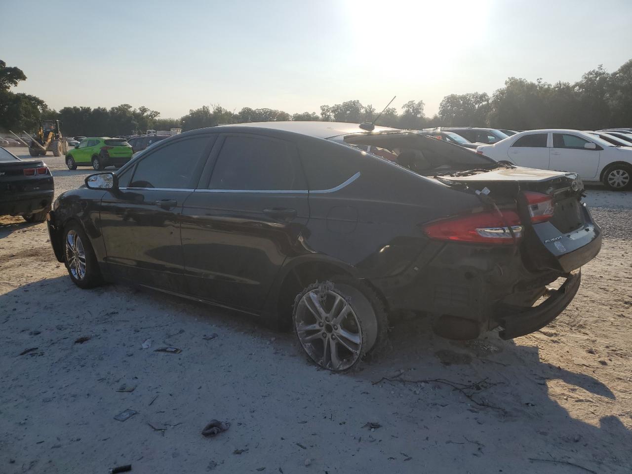 2018 Ford Fusion - Image 2