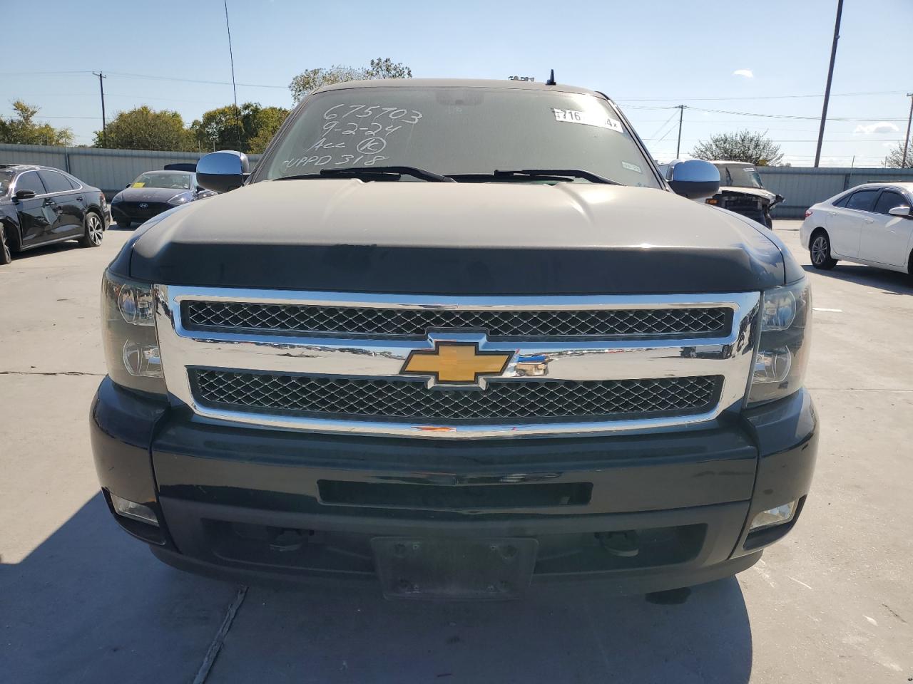 2012 Chevrolet Silverado - Image 5