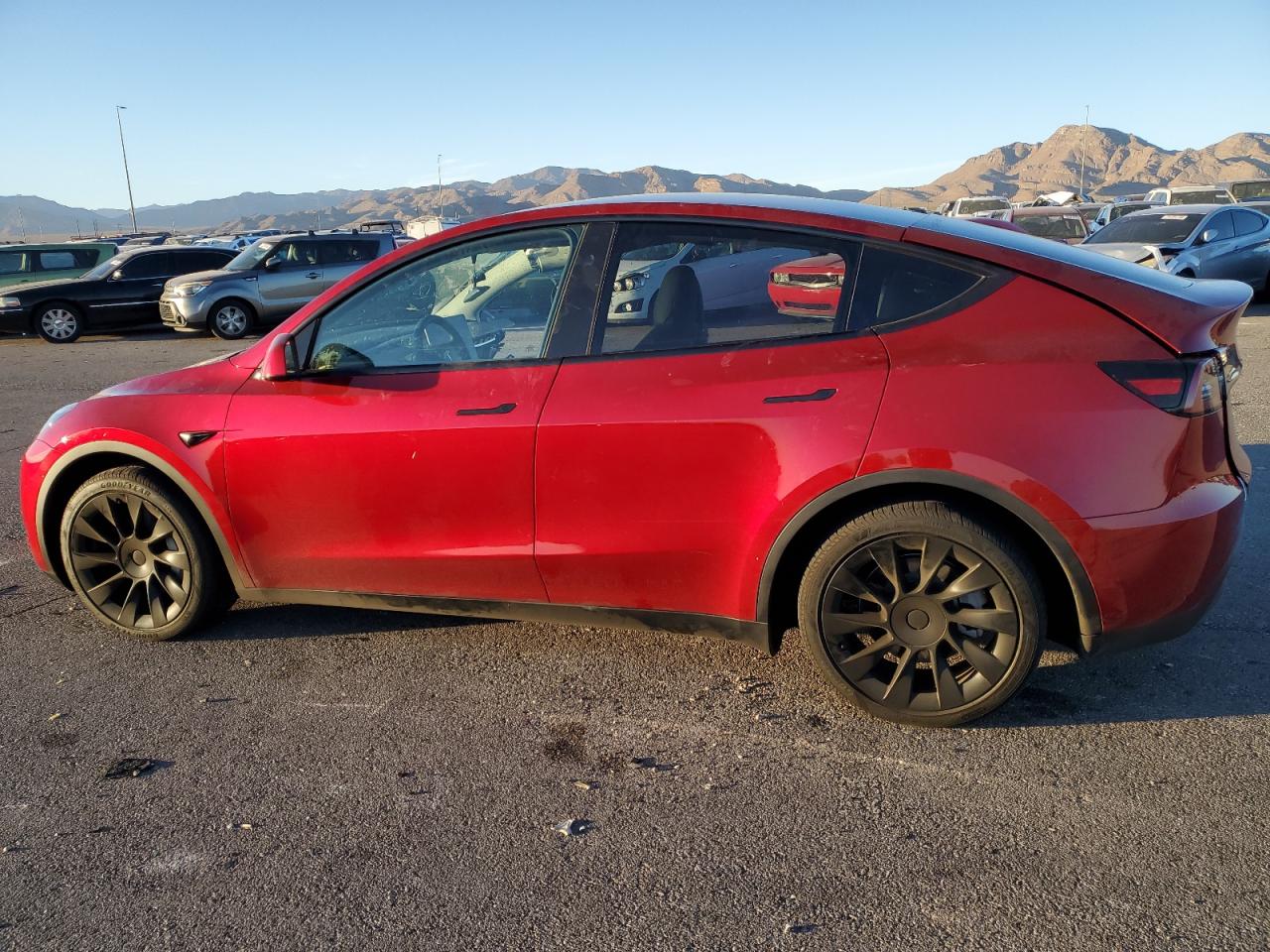 VIN 7SAYGDEE4RA267926 2024 TESLA MODEL Y no.2