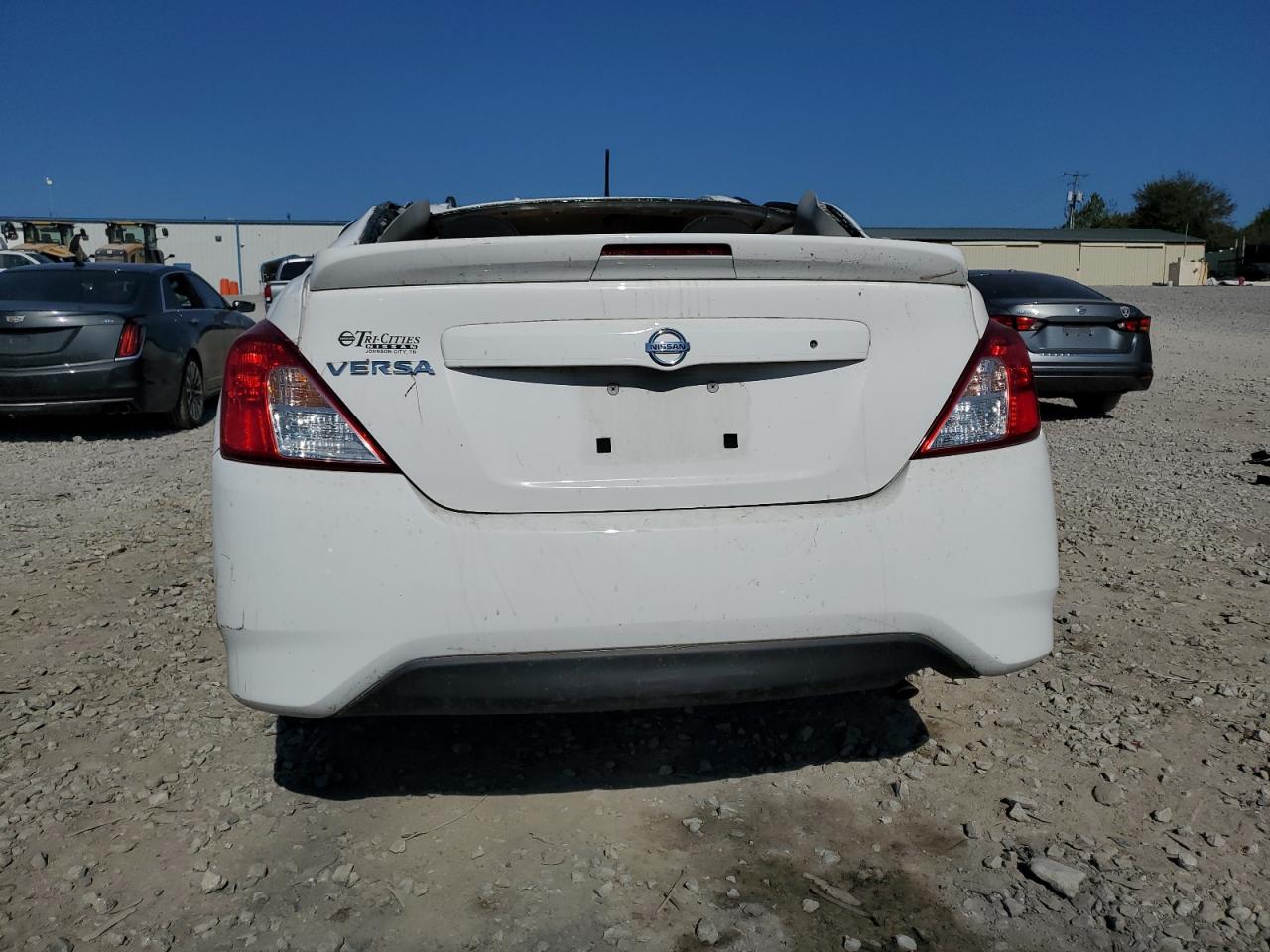 3N1CN7APXHL881200 2017 Nissan Versa S