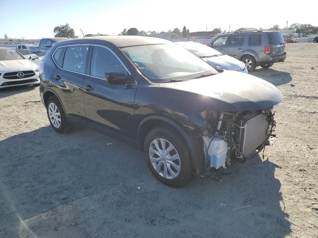 2016 Nissan Rogue - Image 4