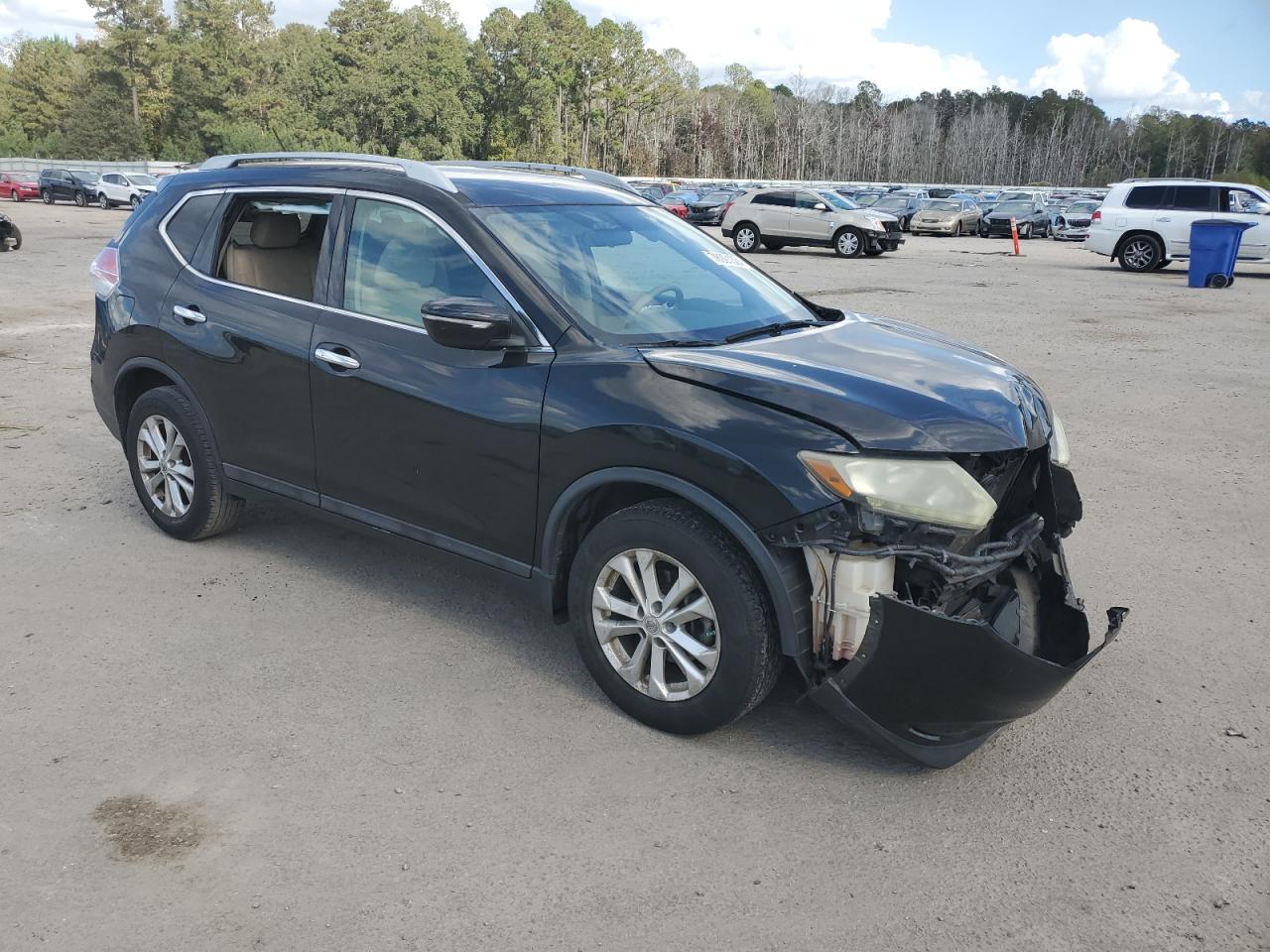 2015 Nissan Rogue - Image 4