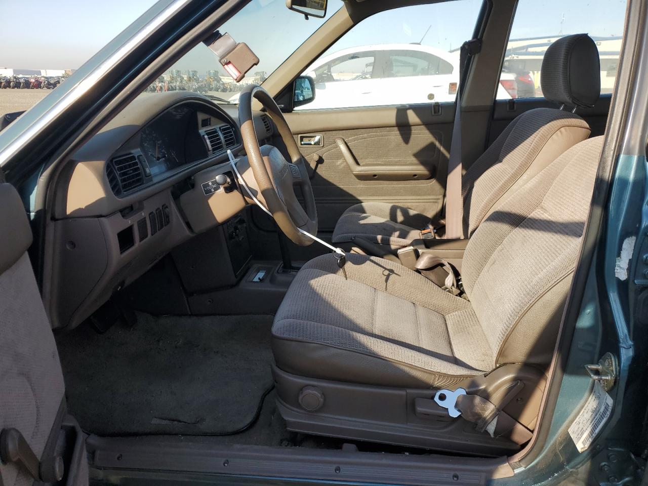 1992 Mazda 626 Dx VIN: 1YVGD22B5N5212605 Lot: 74945704