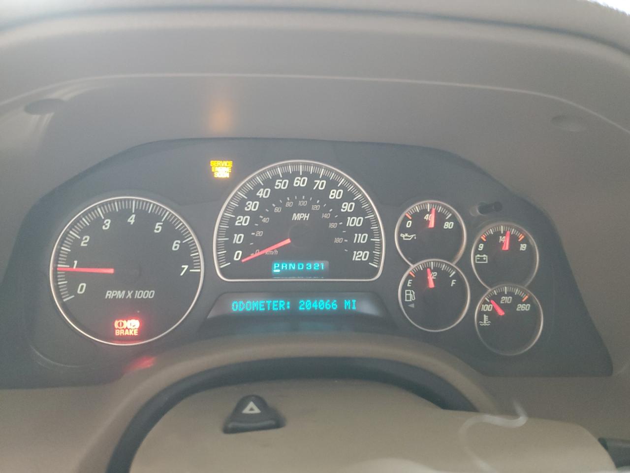 2004 GMC Envoy - Image 9