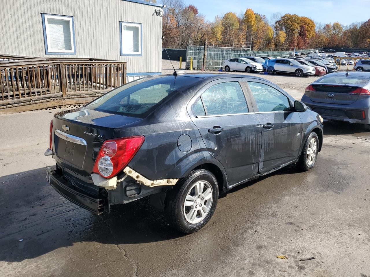 2015 Chevrolet Sonic - Image 3