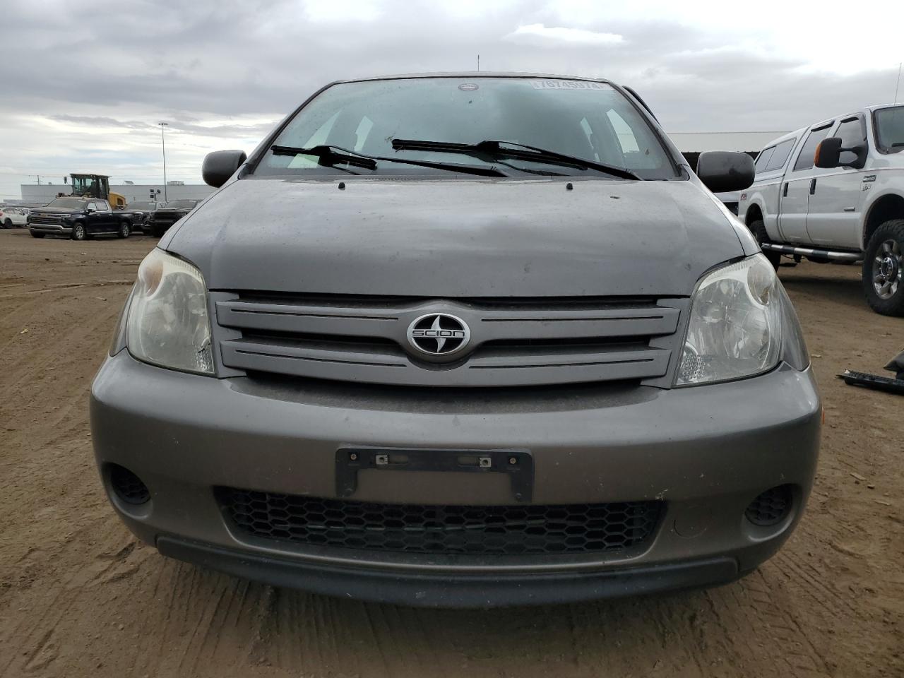 2005 Scion xA - Image 5