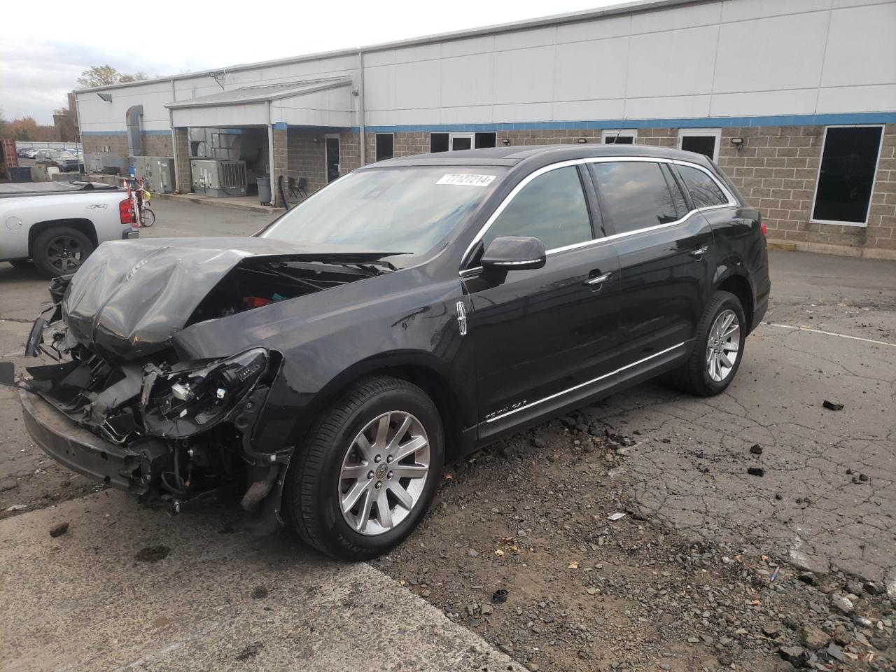 2019 Lincoln MKT - Image 1