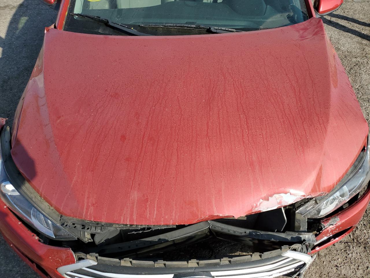 2018 Hyundai Elantra - Image 11