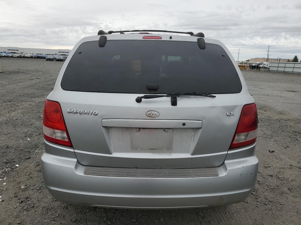 KNDJD733735177773 2003 Kia Sorento Ex