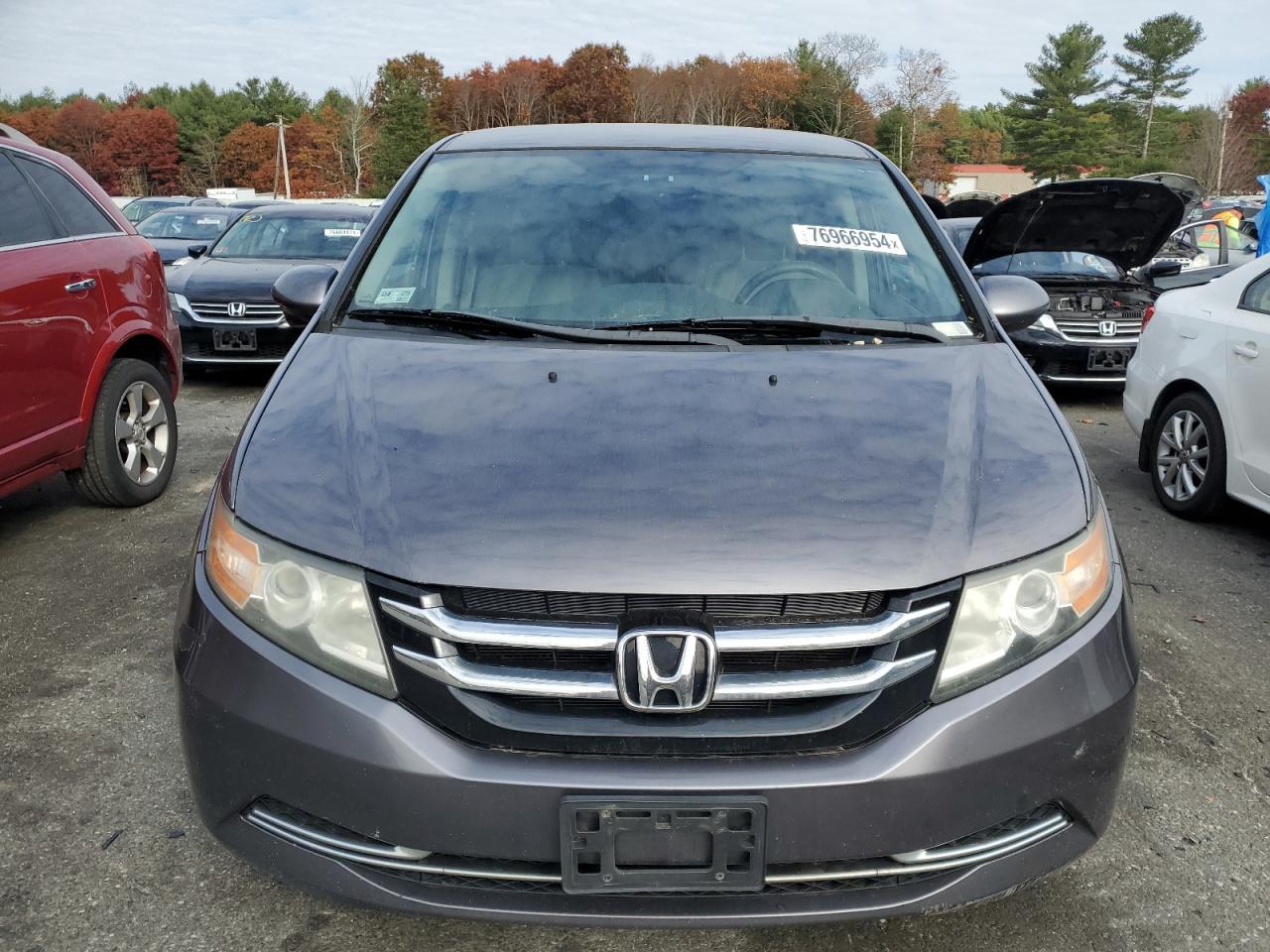 2015 Honda Odyssey - Image 5