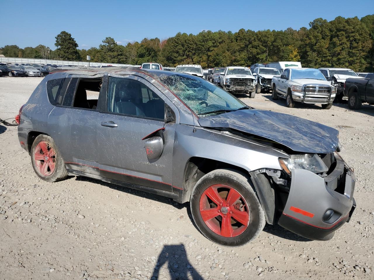 VIN 1C4NJDEBXGD631152 2016 JEEP COMPASS no.4