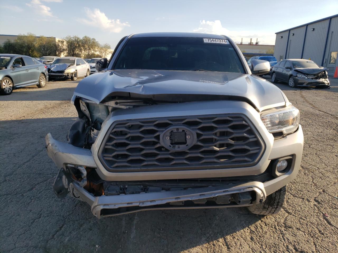 2020 Toyota Tacoma Double Cab VIN: 5TFCZ5AN6LX235685 Lot: 75447374