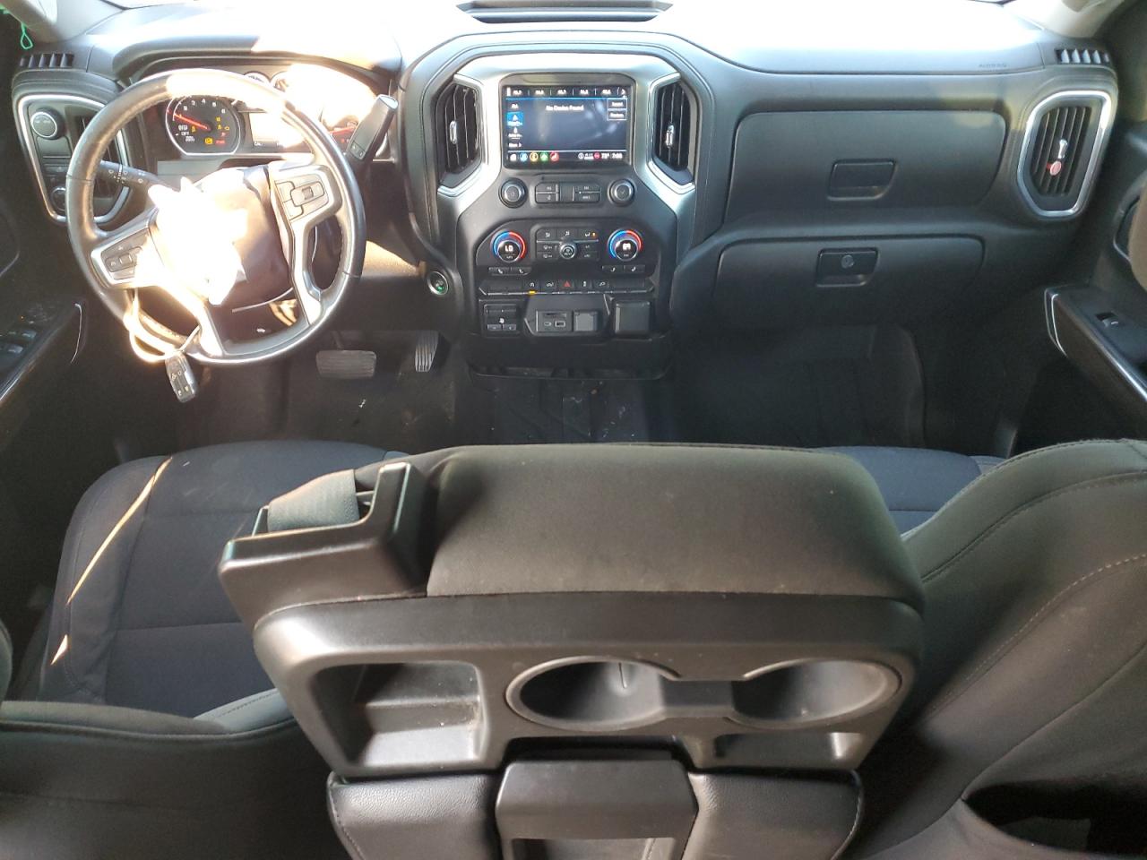 2021 Chevrolet Silverado - Image 8