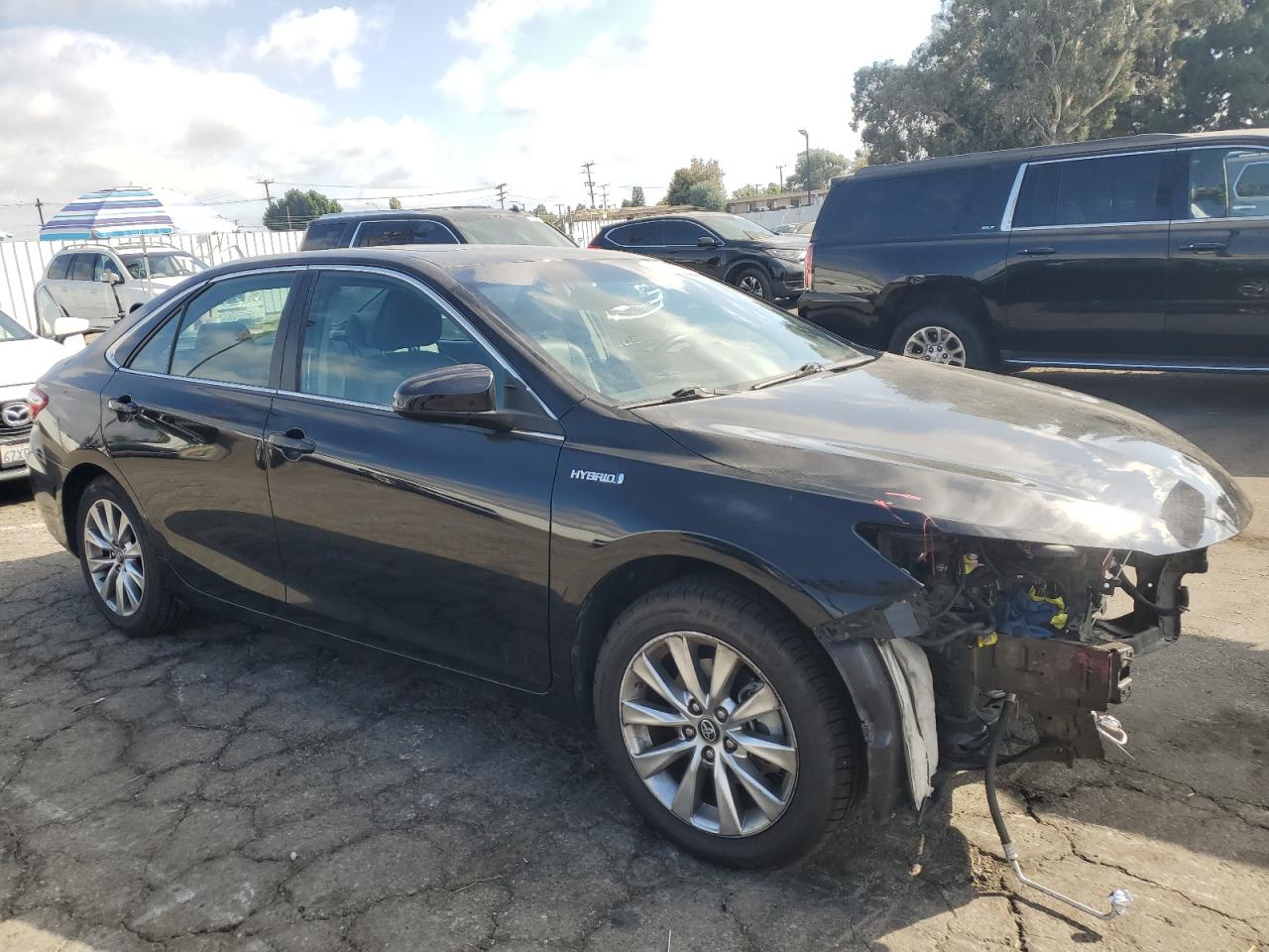 2017 Toyota Camry - Image 4