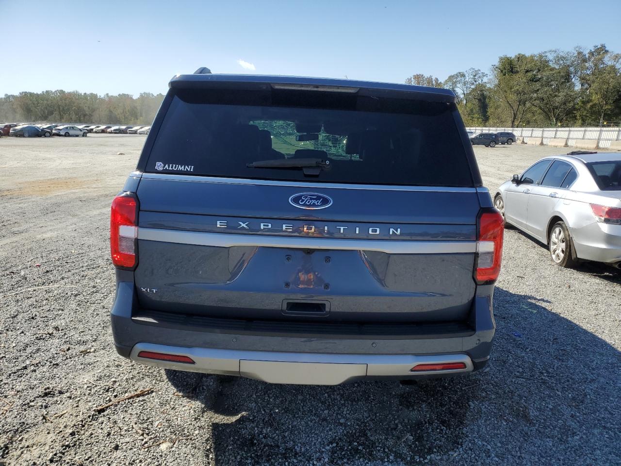 2023 Ford Expedition Xlt VIN: 1FMJU1H89PEA12987 Lot: 75675314