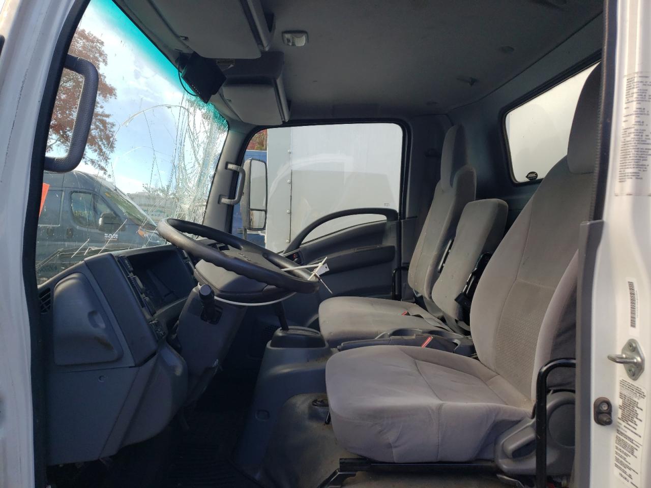 2018 Isuzu Npr Hd VIN: 54DC4W1B2JS803785 Lot: 74587824