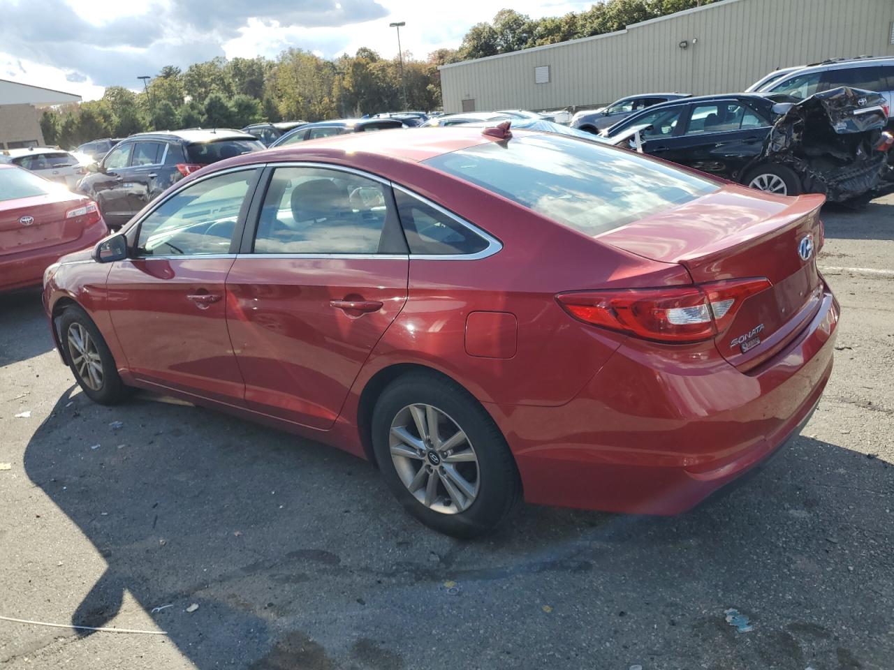 2017 Hyundai Sonata - Image 2