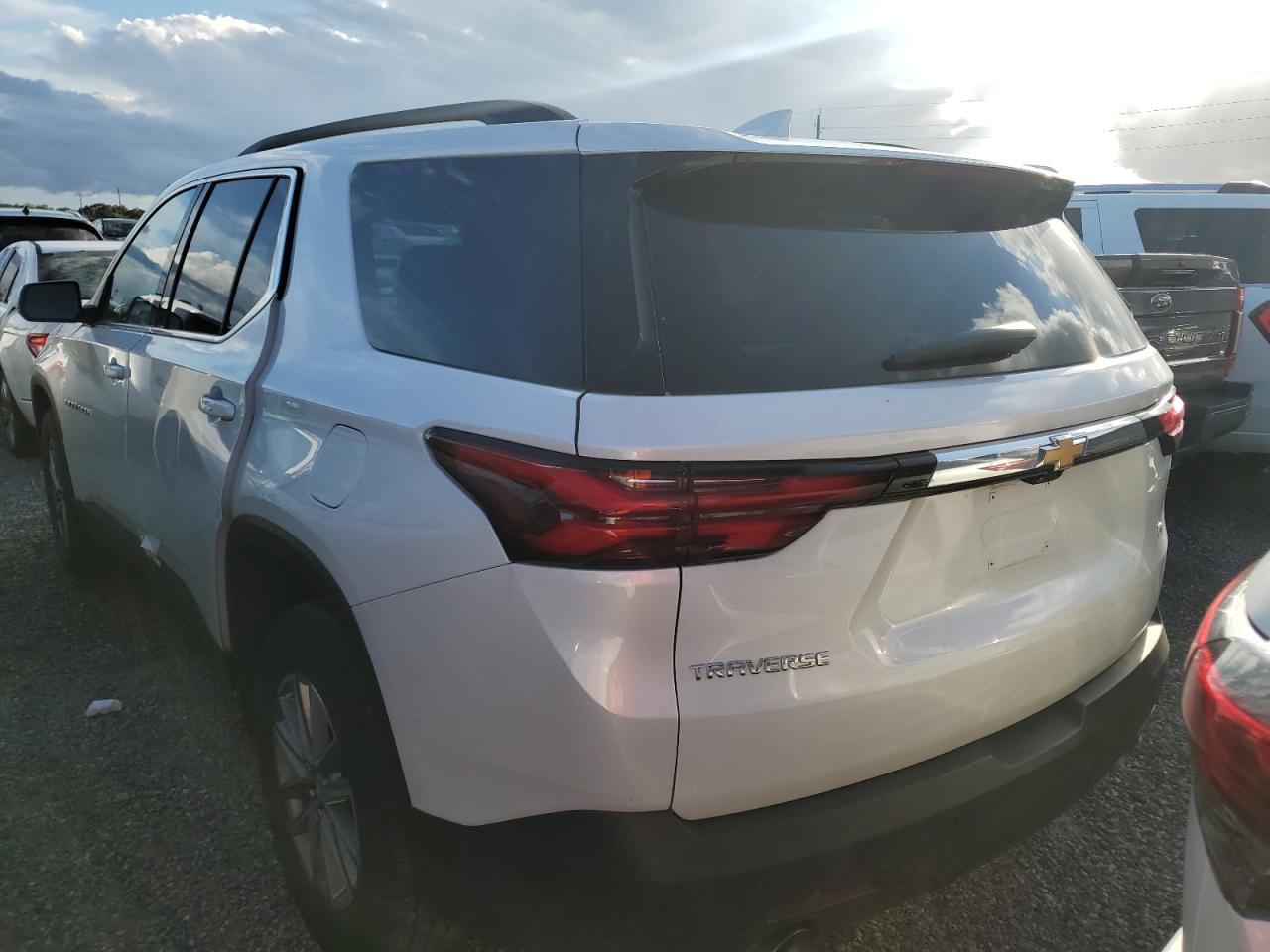 2022 Chevrolet Traverse Lt VIN: 1GNERGKW7NJ165204 Lot: 74489564