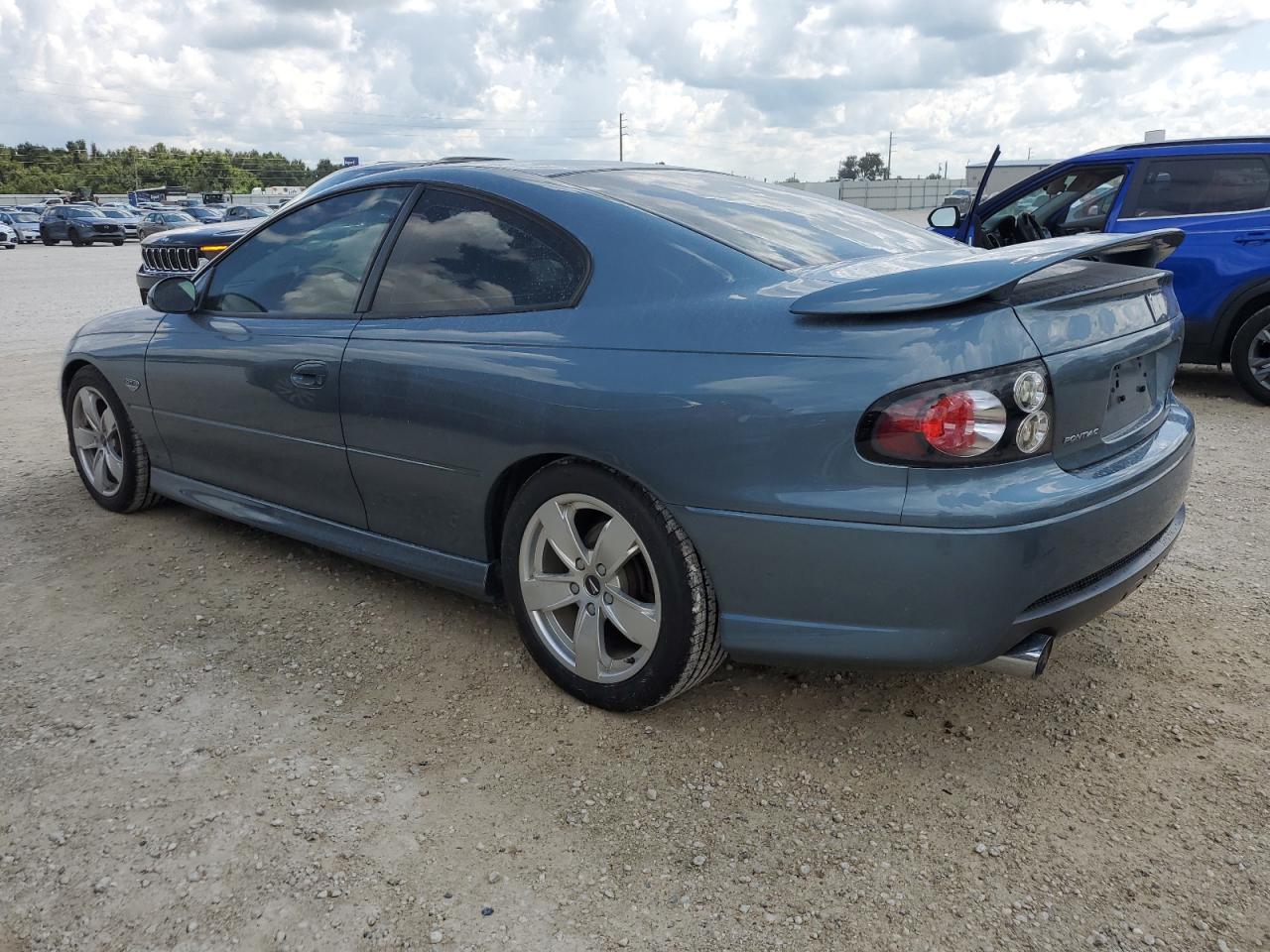 2006 Pontiac GTO - Image 2